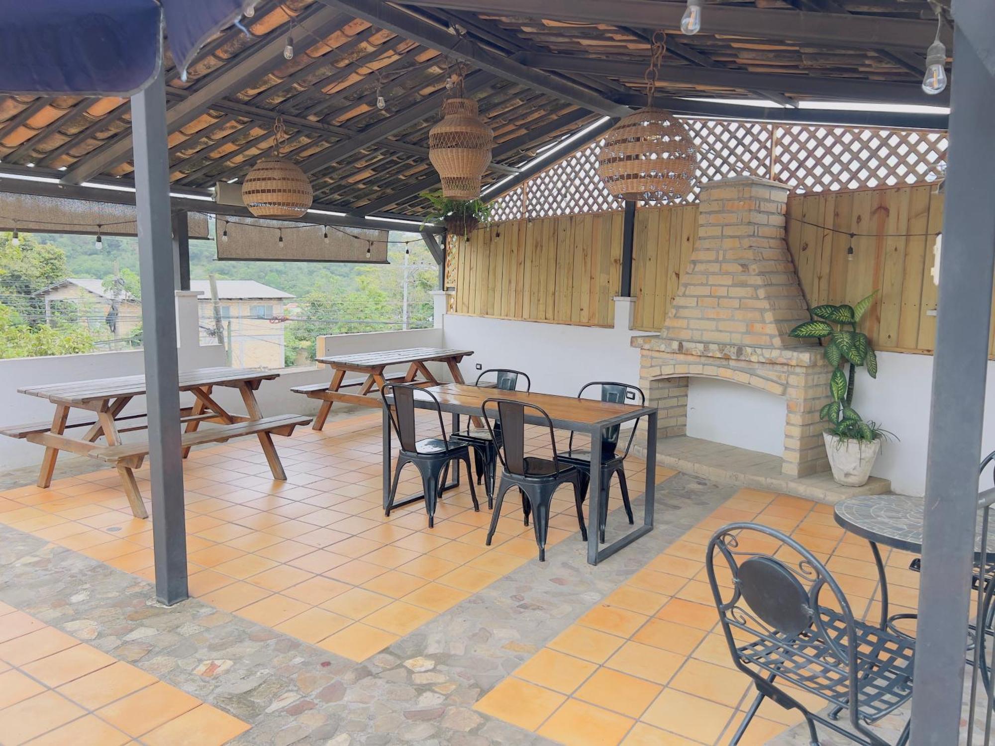 Jardin Cafe Hotel & Restaurant Gracias Exterior foto